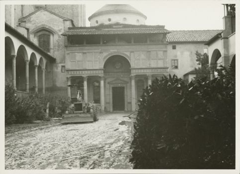 View of the Pazzi Chapel after the flood